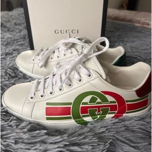 Gucci Ace Logo lace up court tennis shoes